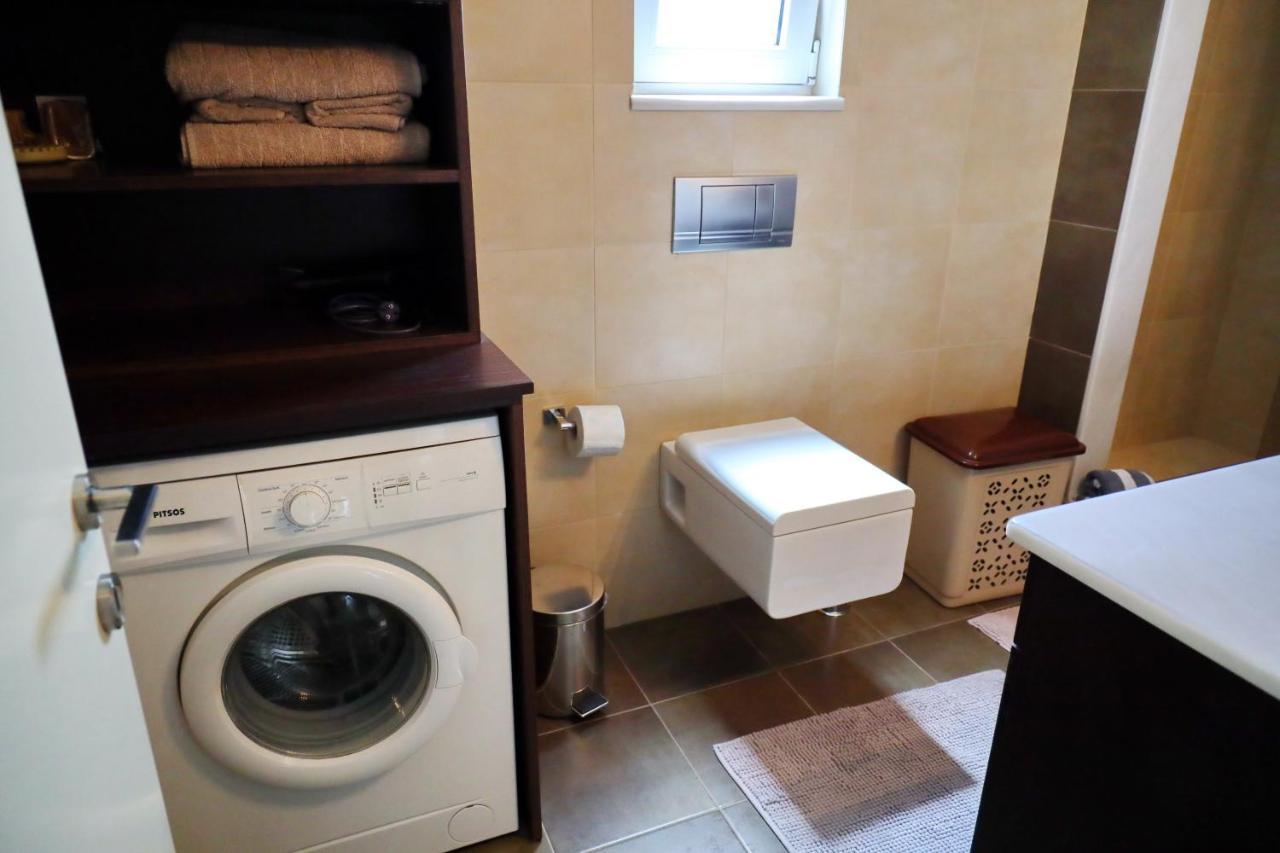 Fou'S Luxury Apartment Nafpaktos Zewnętrze zdjęcie
